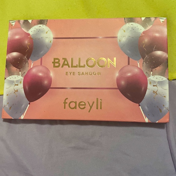 Eye Shadow - Picture 2 of 2